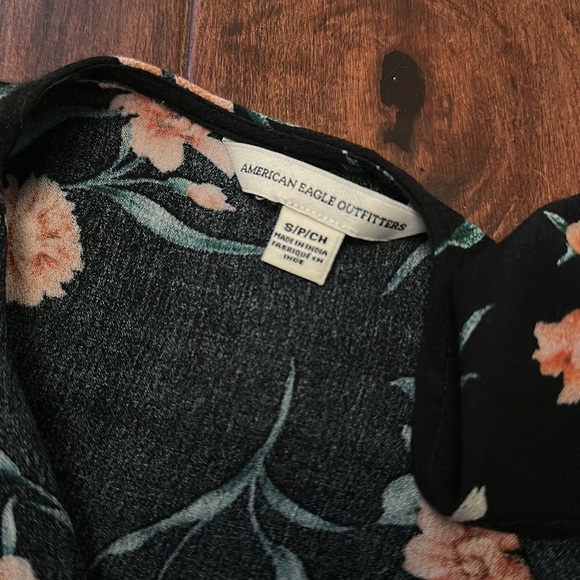 American Eagle tie top - Picture 3 of 3